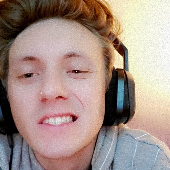 Meet your Posher, Dillon - Picture 1 of 1